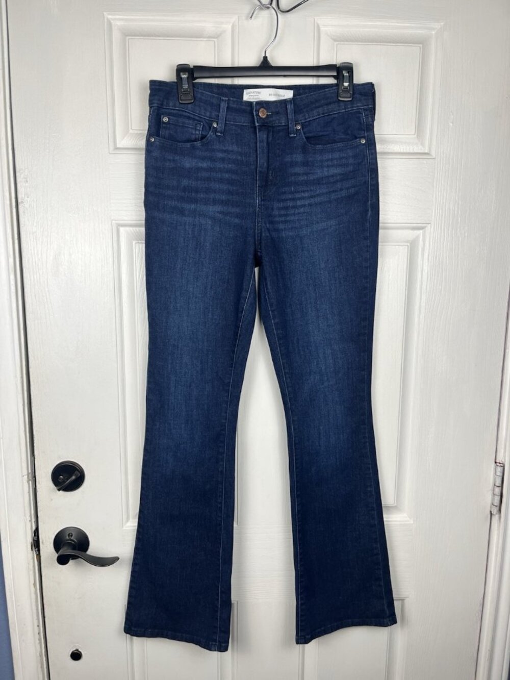 Signature by Levi Strauss Mid Rise Bootcut Jeans Dark Wash W28 L32